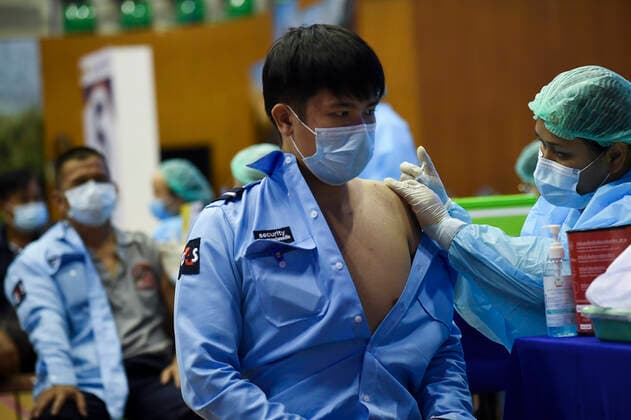 Coronavirus in Thailand, Impfungen in Bangkok