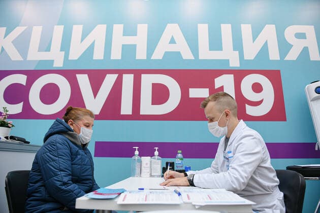 Coronavirus in Russland, Eindrücke aus Impfzentrum in Moskau