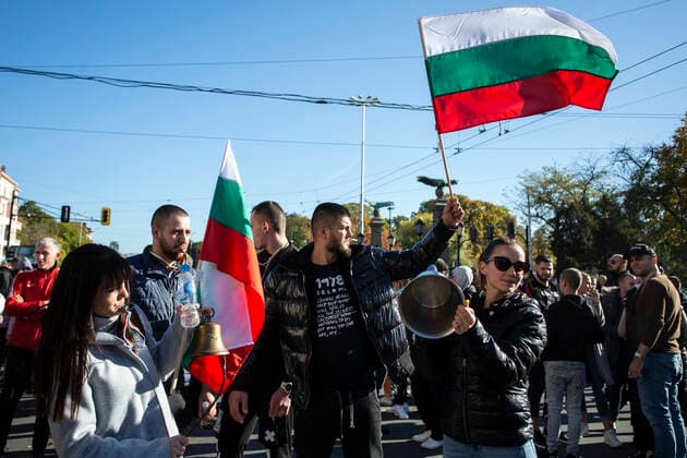 Coronavirus in Bulgarien, Proteste gegen Beschränkungen in Sofia