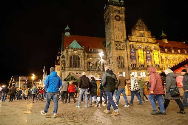 Coronavirus in Sachsen, sogenannter Montagsspaziergang als Protest gegen Coronamaßnahmen
