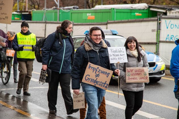 Coronavirus in Deutschland, Impfgegner protestieren in München