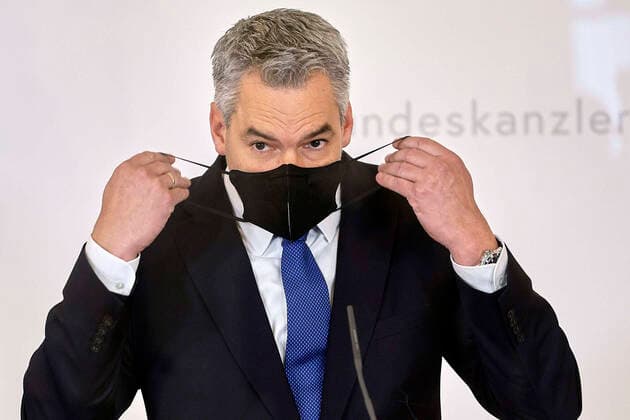 Österreich, Kanzler Karl Nehammer positiv auf das Coronavirus getestet - Archivbilder