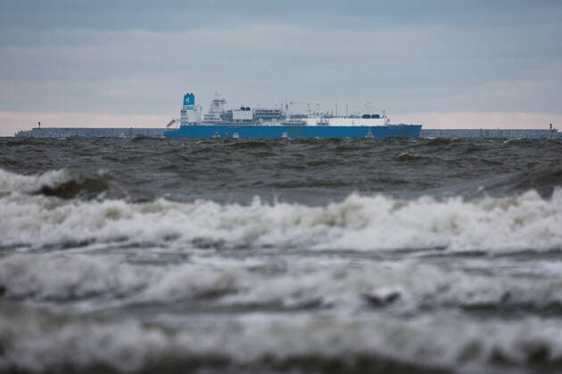 Russland rüstet zivilen LNG-Tanker Marshal Vasilevskiy mit Maschinengewehren aus, Archivbilder