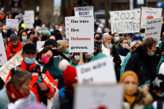 Coronavirus in NRW, Protest gegen Corona-Maßnahmen in Düsseldorf