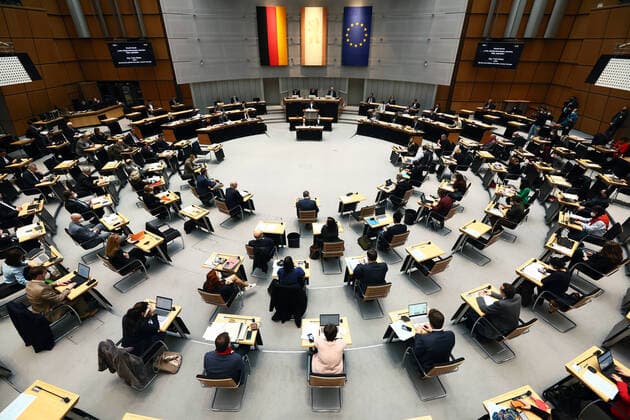 Berlin, Wahlen zum Abgeordnetenhaus und den Bezirksverordnetenversammlungen für ungültig erklärt