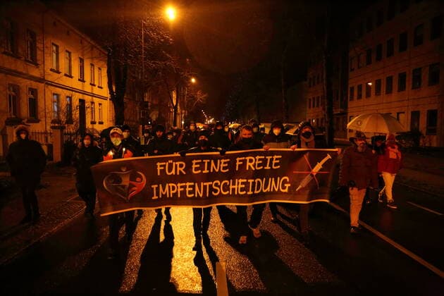 Brandenburg, Demonstration gegen die Impfpflicht in der Coronavirus-Pandemie in Potsdam