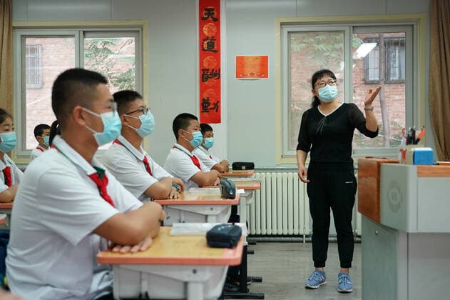 Coronavirus in China, Rückkehr zum Präsenzunterricht in Pekinger Schulen