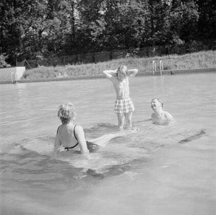 IMAGO Willem van de Poll Archiv, Royals, Niederlande, Die Königliche Familie im Palais Soestdijk 1947