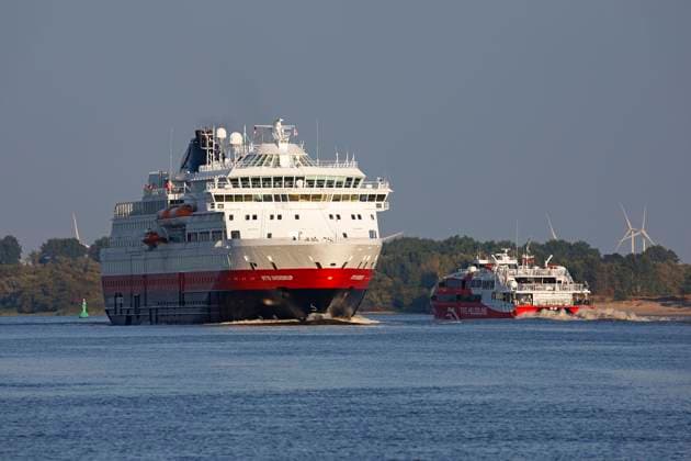 Winterpause für den Helgoland-Katamaran Halunder Jet, Archivbilder