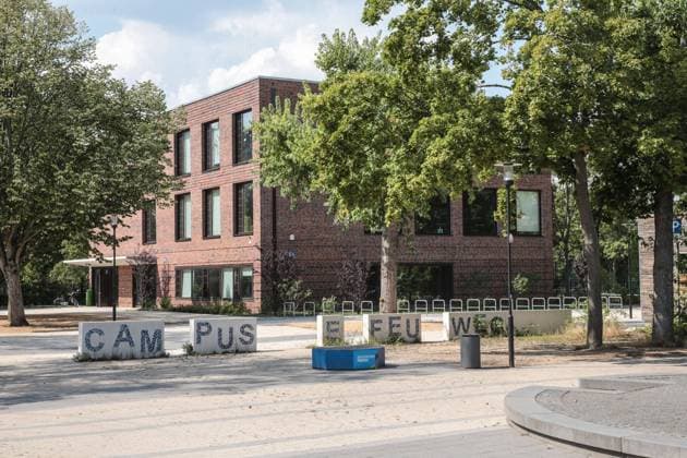 Berlin, Schlägerei an Neuköllner Schule Campus Efeuweg mit 49 Verletzten - Archivbilder