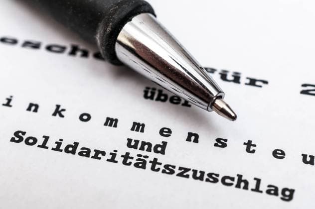 Symbolbilder zum Thema Solidaritätszuschlag