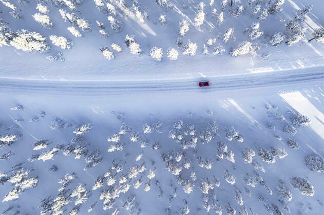 IMAGO Creative, Winter, Straßen in Schnee und Eis