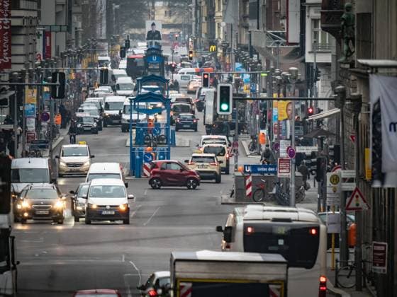 Berlin, Friedrichstraße ab Montag wieder autofrei - Archivbilder