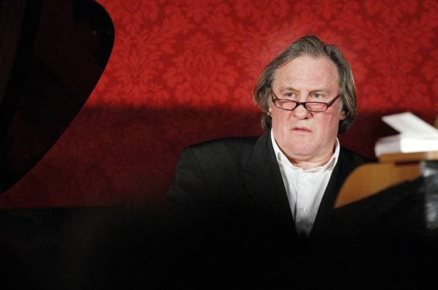 Schauspielerin Helene Darras zeigt Gerard Depardieu wegen sexueller Übergriffe an, Archivbilder