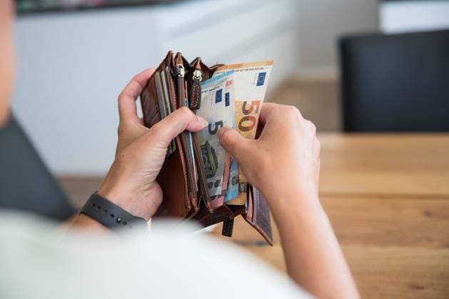 Inflationsrate im November auf 3,2 Prozent gesunken, Archivbilder
