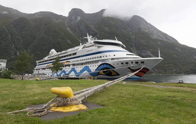 Coronavirus-Verdacht auf Kreuzfahrtschiff AIDAaura - Archivbilder
