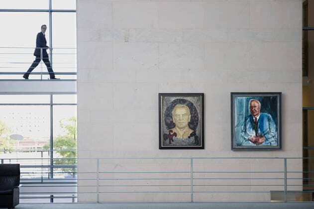 WAHL2021: Die Kanzlergalerie im Bundeskanzleramt