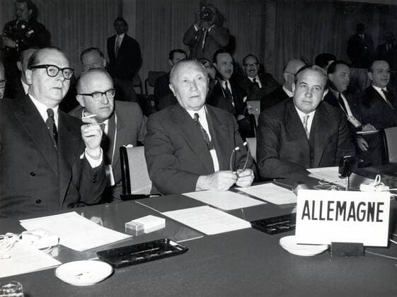 IMAGO History, 150. Geburtstag Konrad Adenauer, Kabinett Adenauer II 1953-1957