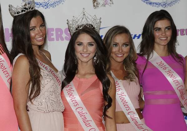 Hooters Calendar Girls