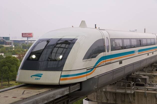Japanische Magnetbahn stellt Geschwindigkeits-Weltrekord auf, 20. jahrestag am 2. Dezember