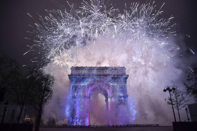 Coronavirus in Frankreich, Franzosen dürfen Silvester nicht im Freien feiern