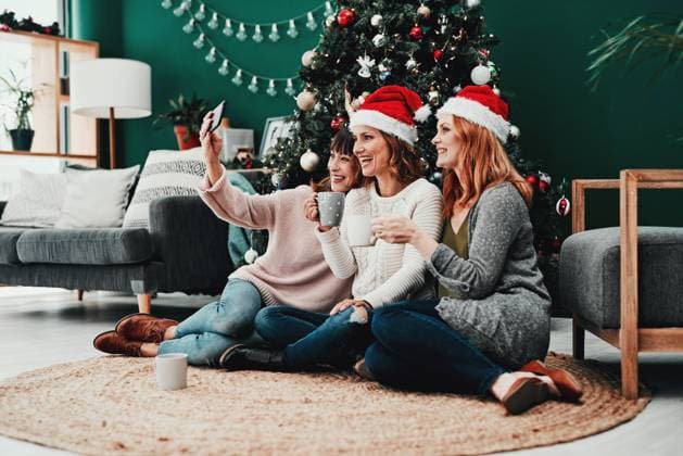 IMAGO Creative, Weihnachten, Weihnachten mit Freunden