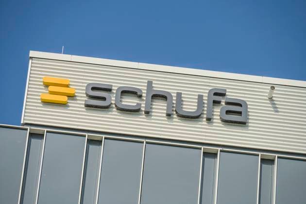 Datenschutz, Schufa speichert alte Daten von Verbrauchern länger als angenommen, Archivbilder