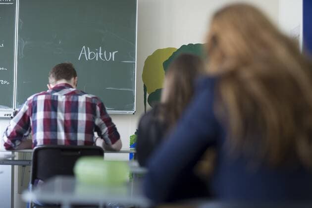 Coronavirus, Länder beraten Notfallpläne für das Abitur