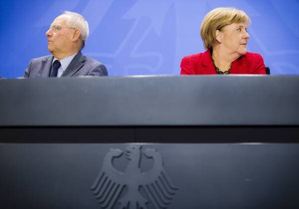 Wolfgang Schäuble, Archivbilder mit Angela Merkel