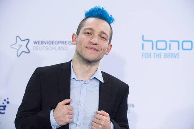 Coronavirus, Youtuber Rezo wettert gegen Schulöffnungen