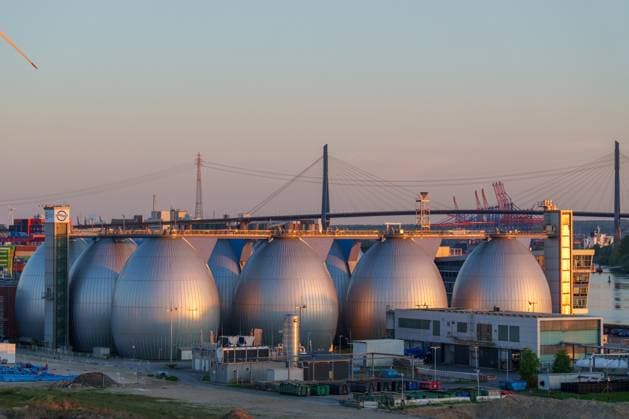 Wegen der geringen Füllstände der Gasspeicher warnen Verbraucherschützer vor steigenden Preisen für Gaskunden, Symbol- und Archivbilder
