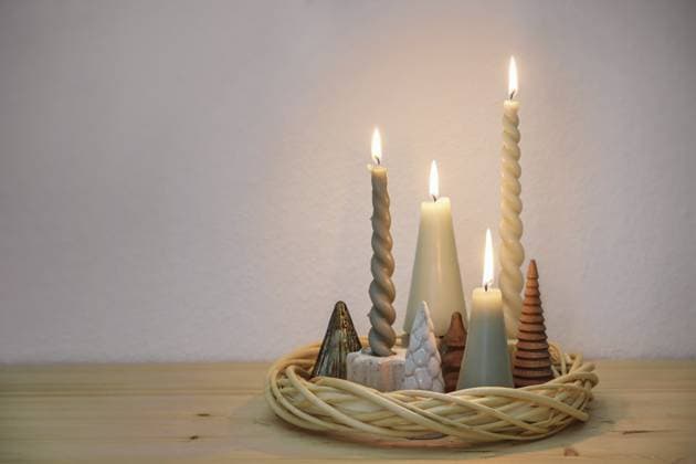 IMAGO Creative, Weihnachten, Adventskränze und Gestecke