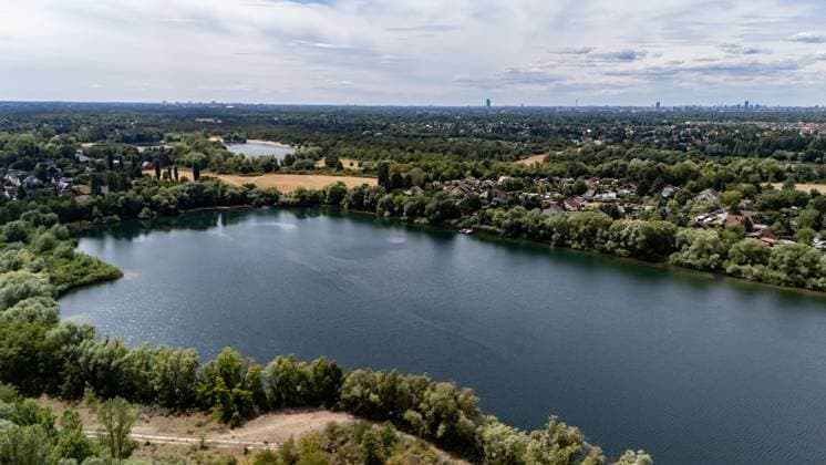Berlin, Politiker aus Bezirk Marzahn-Hellersdorf wollen gegen angebliche Sex-Treffs an Kaulsdorfer Seen vorgehen, Archivbilder