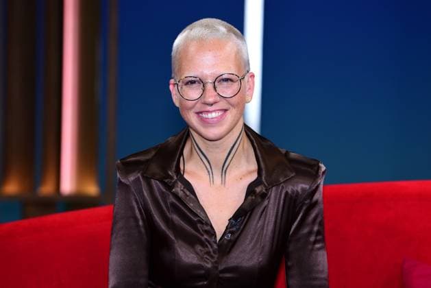 Stefanie Heinzmann wird Gastgeberin der Schweizer Version von Sing meinen Song, Archivbilder