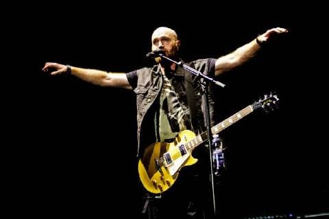 Gitarrist Mark Sheehan gestorben