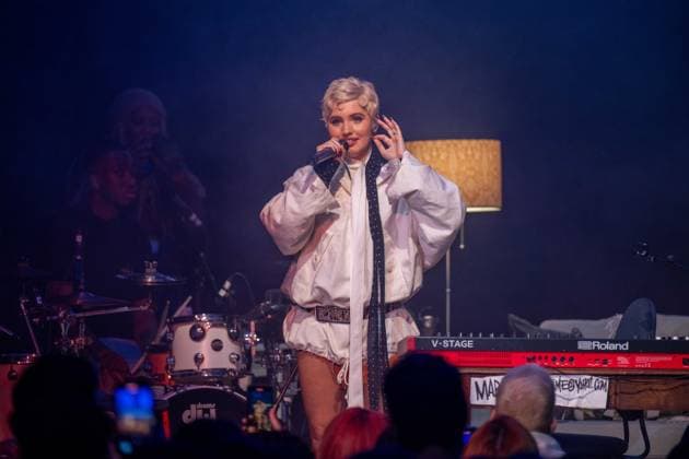 Mabel Konzert in London
