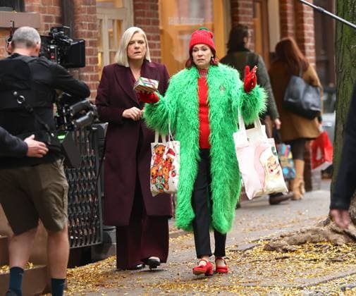 Carrie Preston und Molly Price bei Dreharbeiten in New York