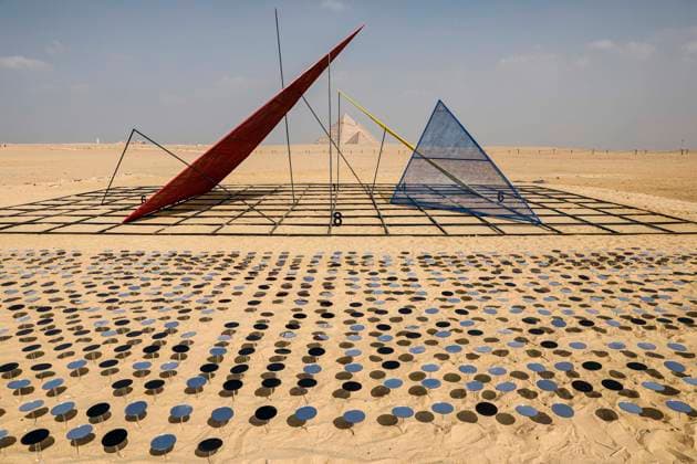 Ägypten, Forever Is Now Kunstausstellung an den Pyramiden von Gizeh