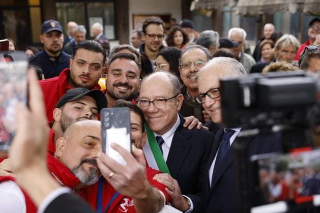 Italien, Schauspieler Carlo Verdone ist für einen Tag Bürgermeister von Rom