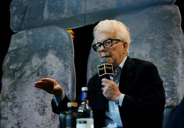 Ken Follett präsentiert seinen neuen Roman in Paris