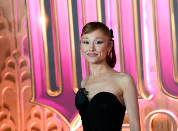 Ariana Grande verbietet US-Regierung Nutzung ihrer Songs Bye für ICE-Video, Archiv