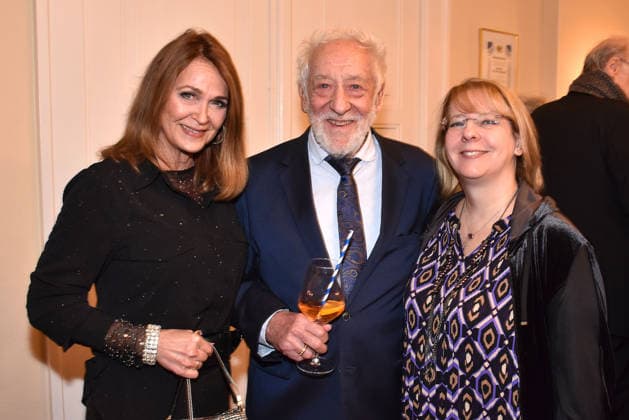 Der Neurosen-Kavalier Theater Premiere in Berlin