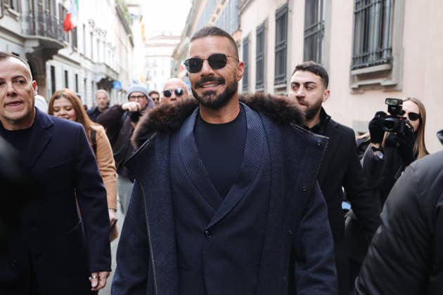Mailand Men s Fashion Week, Gäste der Giorgio Armani Modenschau