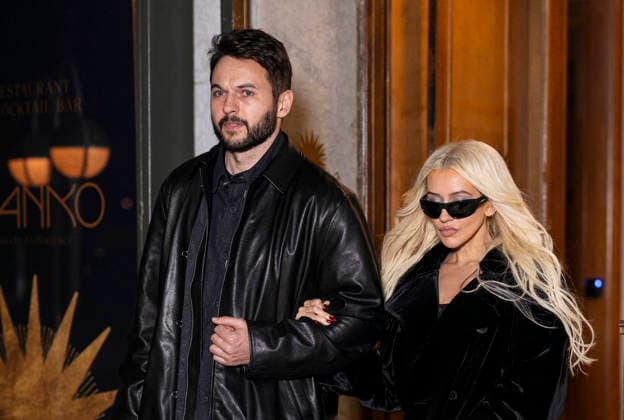 Christina Aguilera und Matthew Rutler besuchen Restaurant in Paris