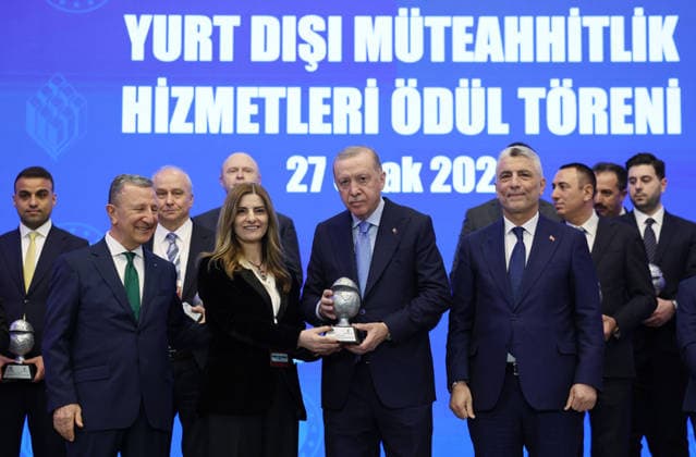 Istanbul, Recep Tayyip Erdogan nimmt an einer Preisverleihung für Erfolge im internationalen Auftragswesen