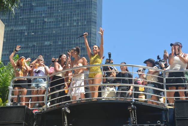 Brasilien, Pre-Carnival-Umzug Seraqabre in Rio de Janeiro