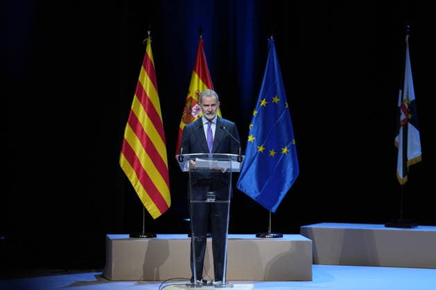 Royals, König Felipe von Spanien während Zeremonie in Barcelona