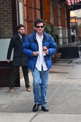 Charlie Puth unterwegs in New York
