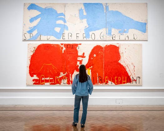 Rose Wylie: The Picture Comes First Ausstellung in der Royal Academy of Arts in London