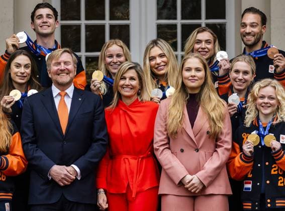 Niederländische Königsfamilie empfängt Olympioniken in Den Haag